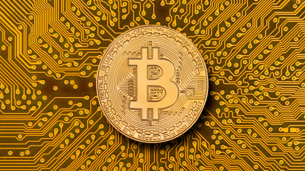 Connecticut governor signs law banning state entities from investing in cryptocurrencies